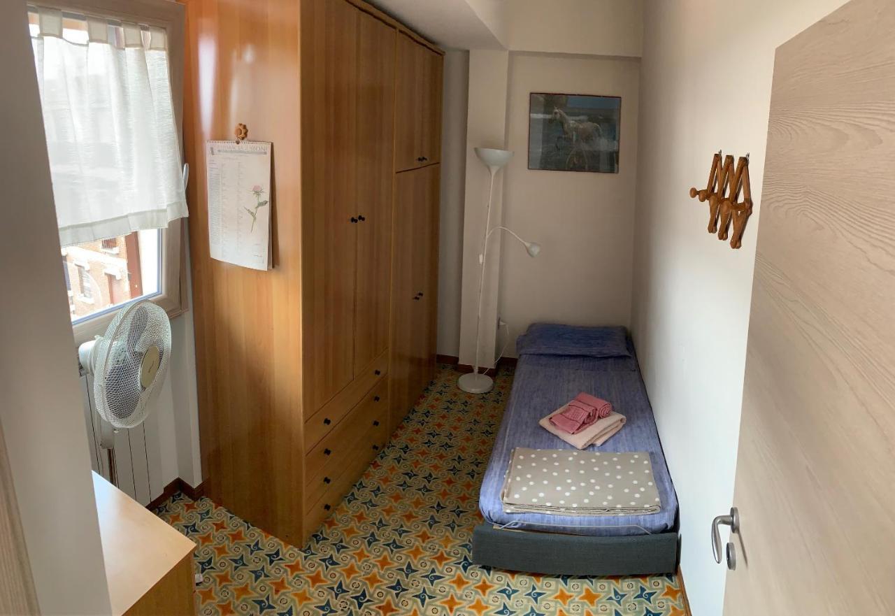 Attico Mansardato Affacciato Sul Cuore Di Apartment